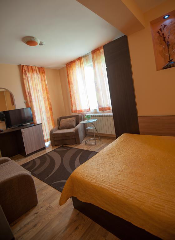 Guest house Lidia Tsigov Chark Extérieur photo